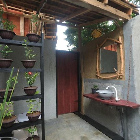 Dinna Nature Hostel 锡吉里亚 外观 照片