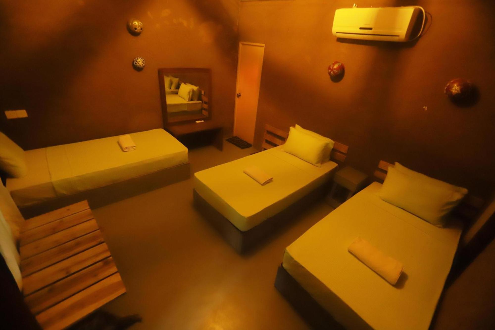Dinna Nature Hostel 锡吉里亚 外观 照片
