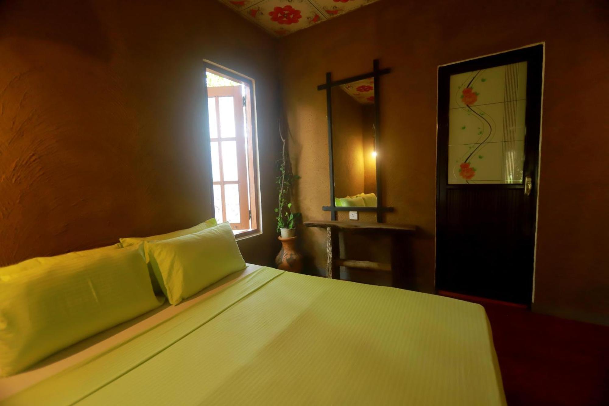 Dinna Nature Hostel 锡吉里亚 外观 照片